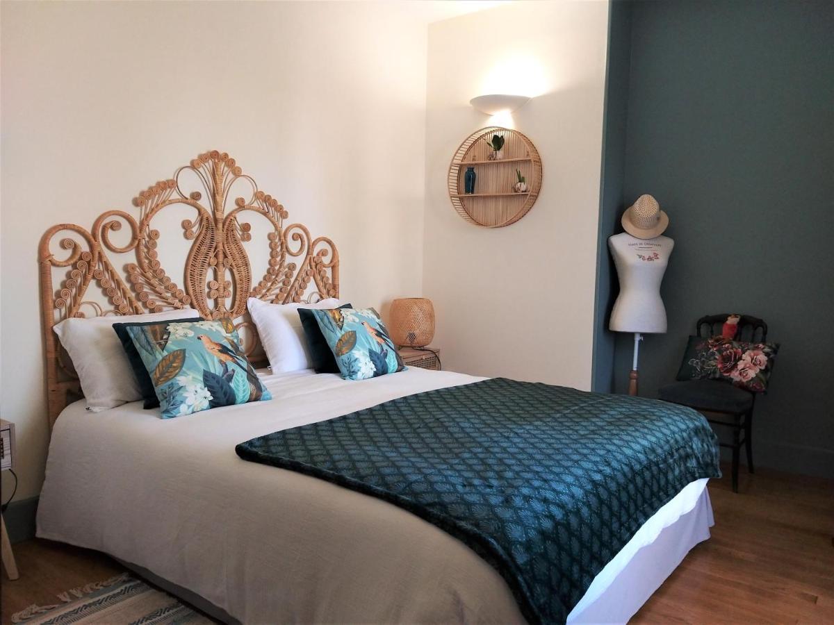 Chambre D'Hotes "Au Bord De Loire" La Marche Room photo