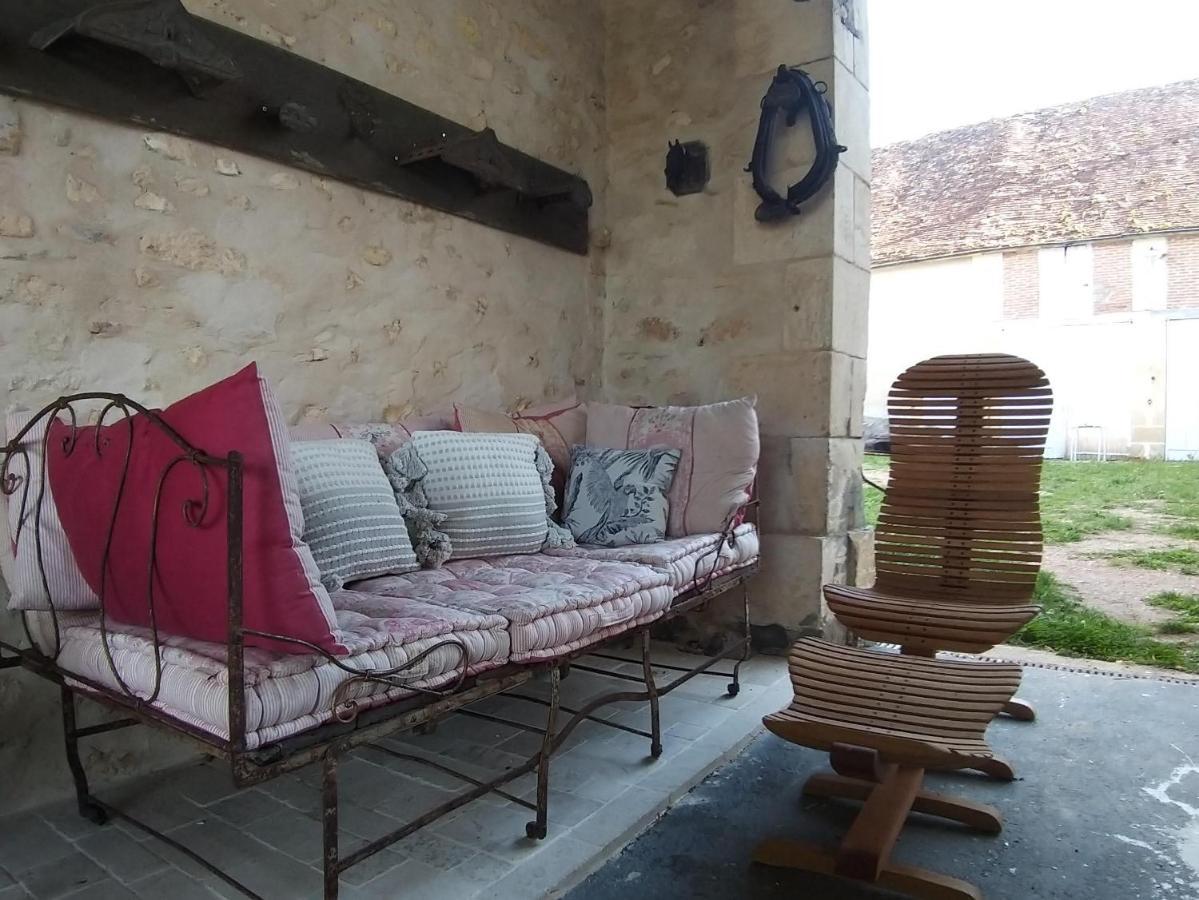 Chambre D'Hotes "Au Bord De Loire" La Marche Exterior photo